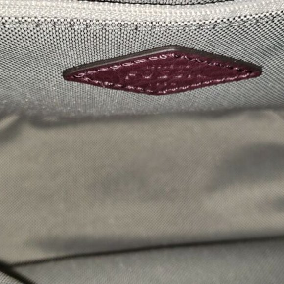 Fossil Clara Bucket Satchel Crossbody Handbag w/Logan RFID Wallet, EUC - Picture 6 of 11